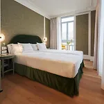 Intelier Katalina Hotell