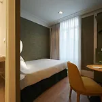 Intelier Katalina Hotell